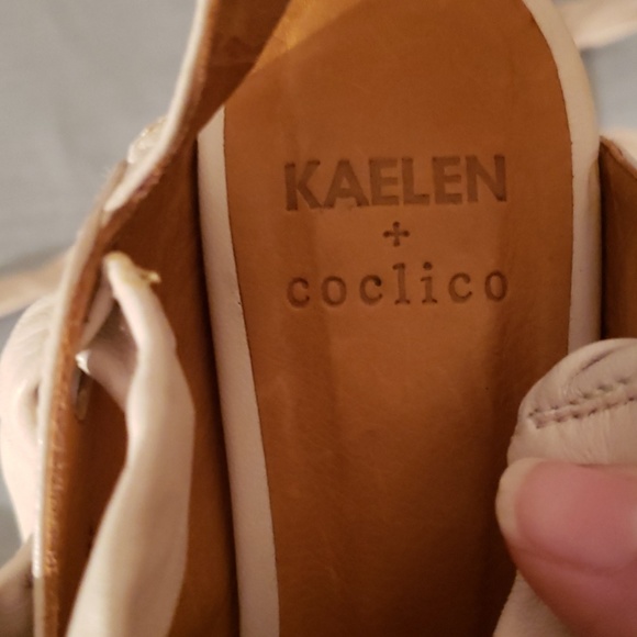 Beautiful  Off white strippy leather  High heels - Picture 5 of 7